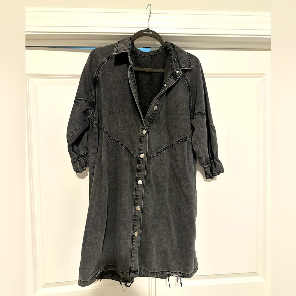 Women’s mini Jean black dress